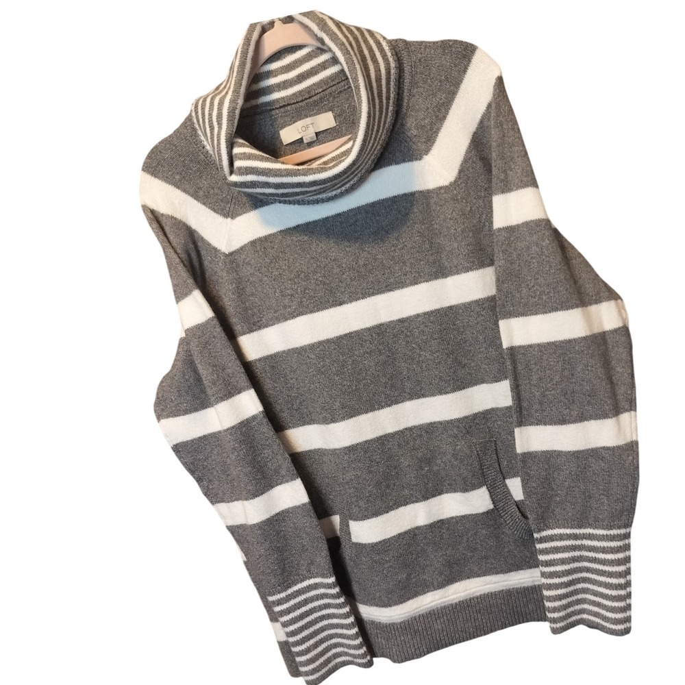 Loft Gray White Stripe Cowl Neck Front Pocket Long Sleeve Pullover Sweater XL - Picture 3 of 6
